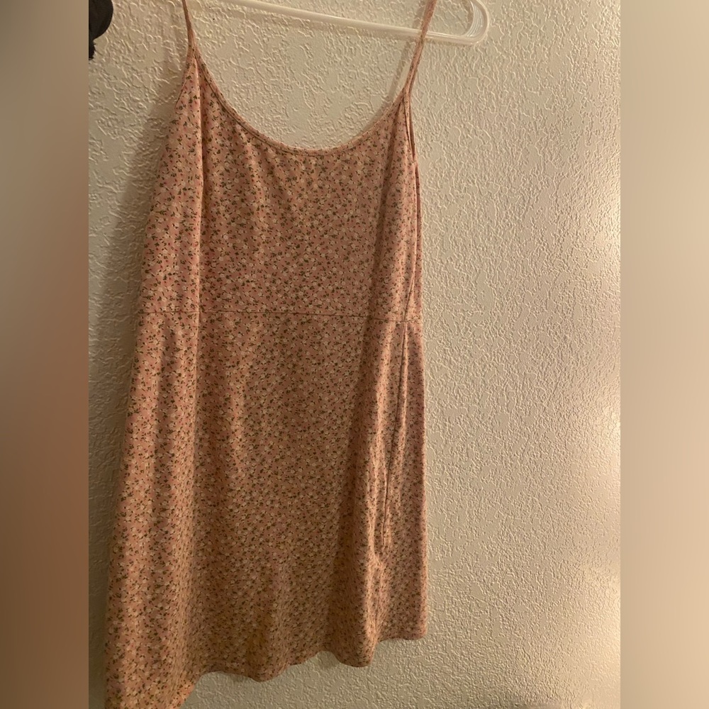 Pink with flowers Brandy Melville Dress